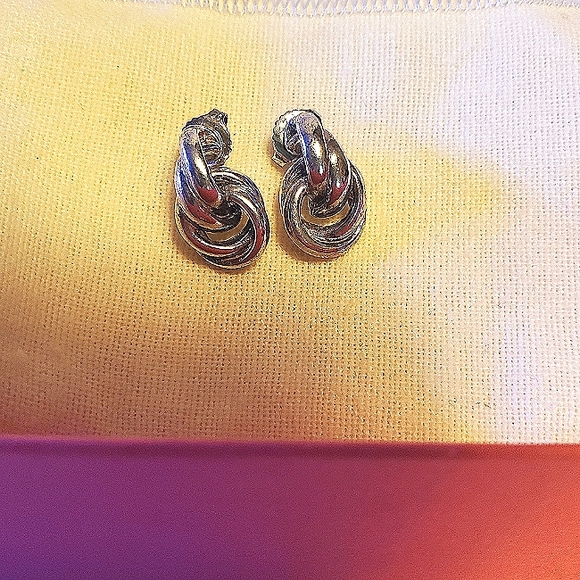 James Avery Retired Cascading Circles Ear Posts - Picture 1 of 4